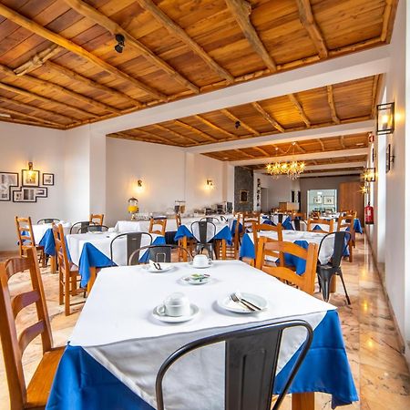 Hotel Monte Brasil Ангра-ду-Ероїшму Екстер'єр фото
